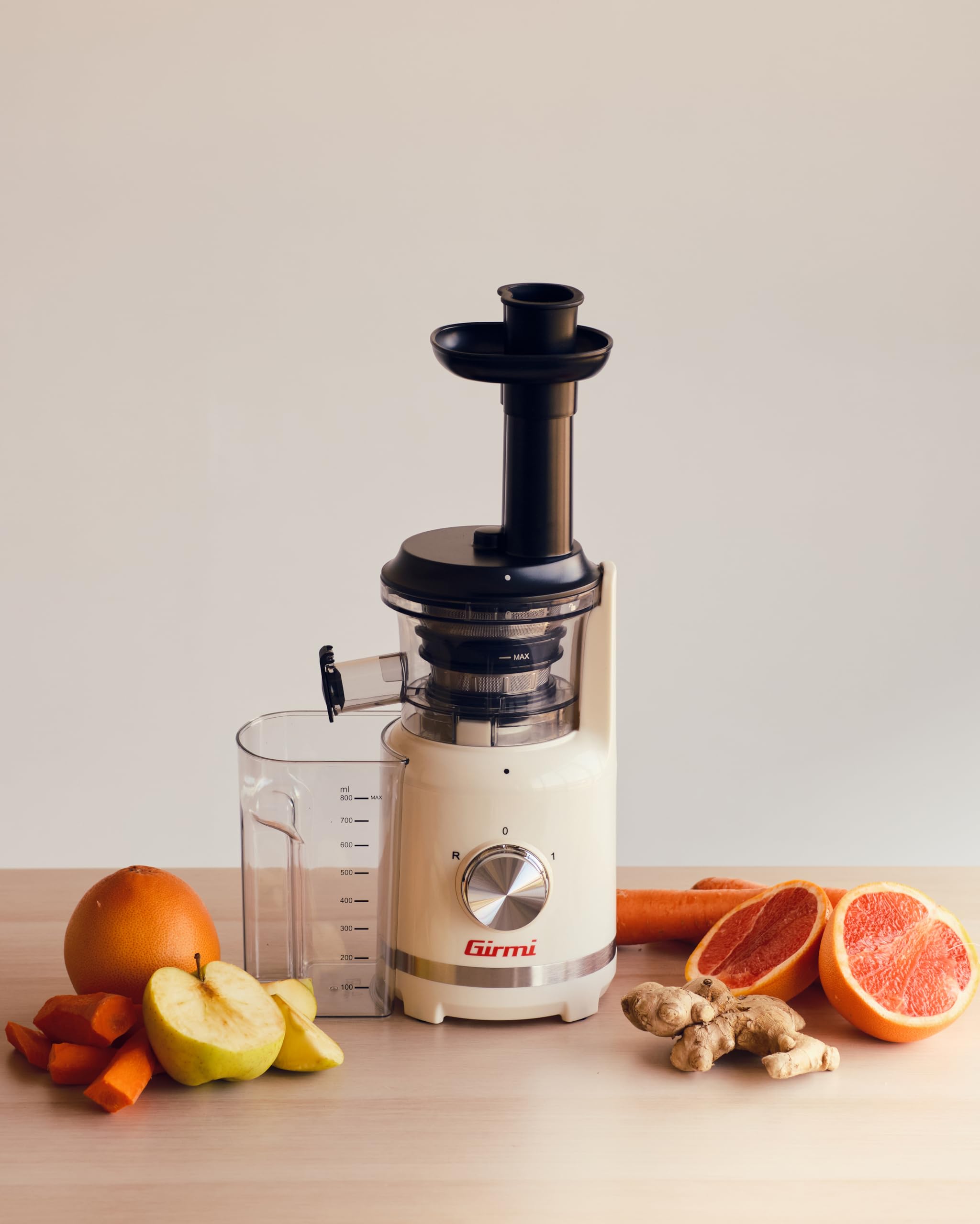 girmi-sw11-entsafter-slow-juicer-300-w-cremefarben image 2