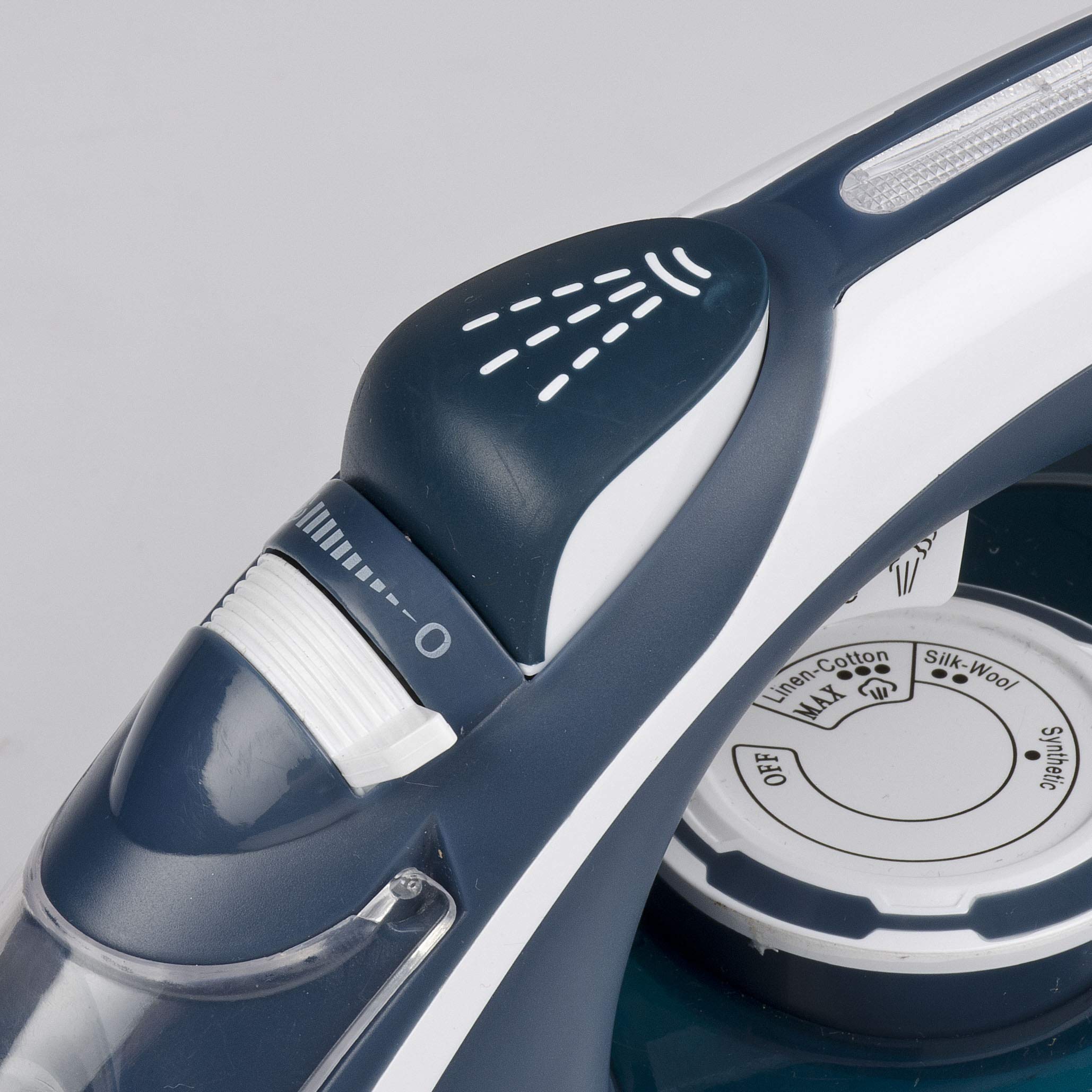 girmi-st6000-dampfb-geleisen-blau-2200-w-edelstahlsohle image 6