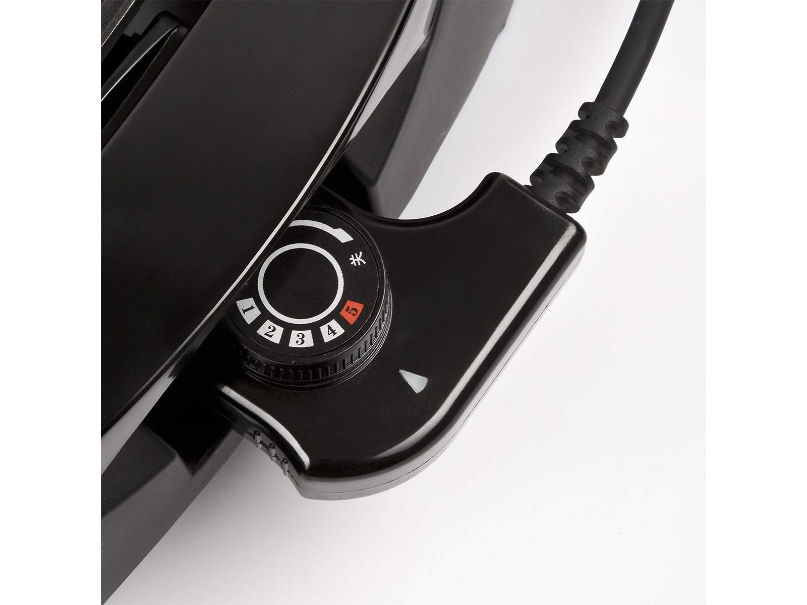girmi-bq90-elektrogrill-tischgrill-2200-w-schwarz-mit-deckel image 4